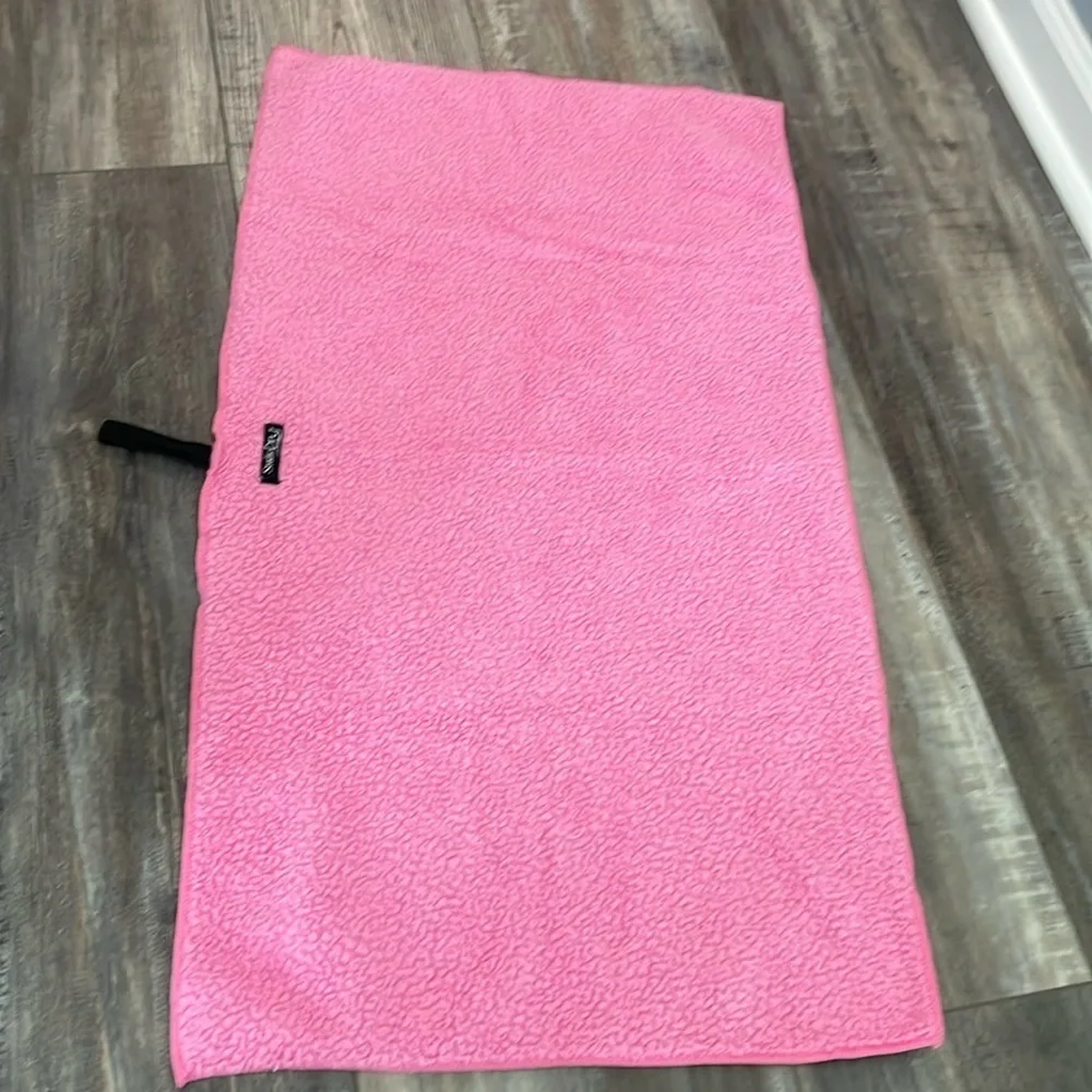 Studio Dry Pink Hair Towel